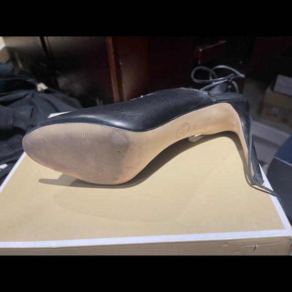 Michael Kors heels - Picture 6 of 6